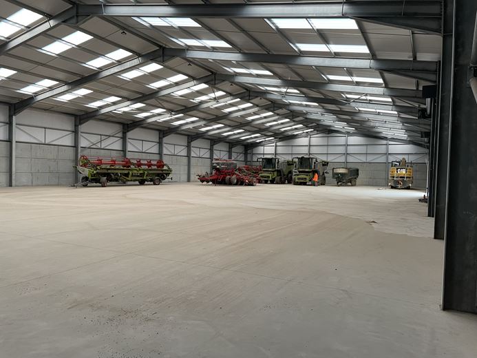19,368 Sq Ft , Storage/Distribution Unit, Old Stafford Road WV10 - Available