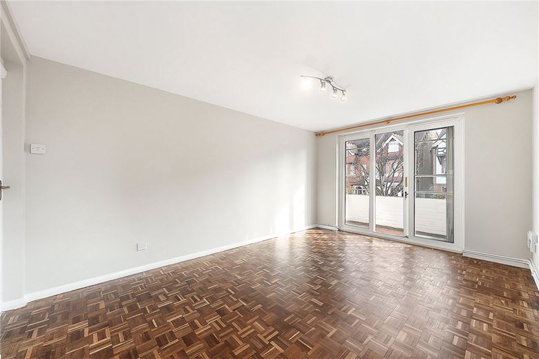 2 bedroom flat, The Hermitage, London SW13 - Let Agreed