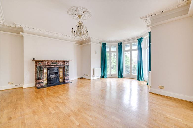 2 bedroom , Petersham Road, Richmond TW10 - Let Agreed