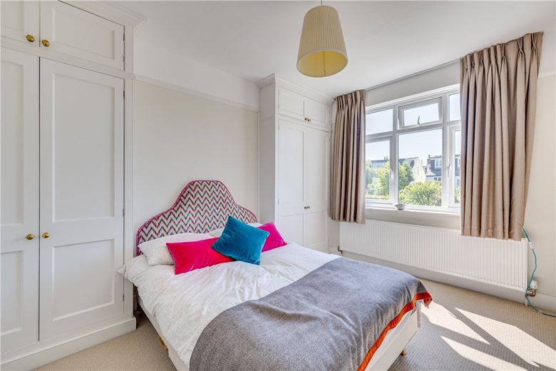 4 bedroom house, Church Road, London SW13 - Let Agreed