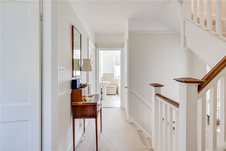 4 bedroom house, Church Road, London SW13 - Let Agreed