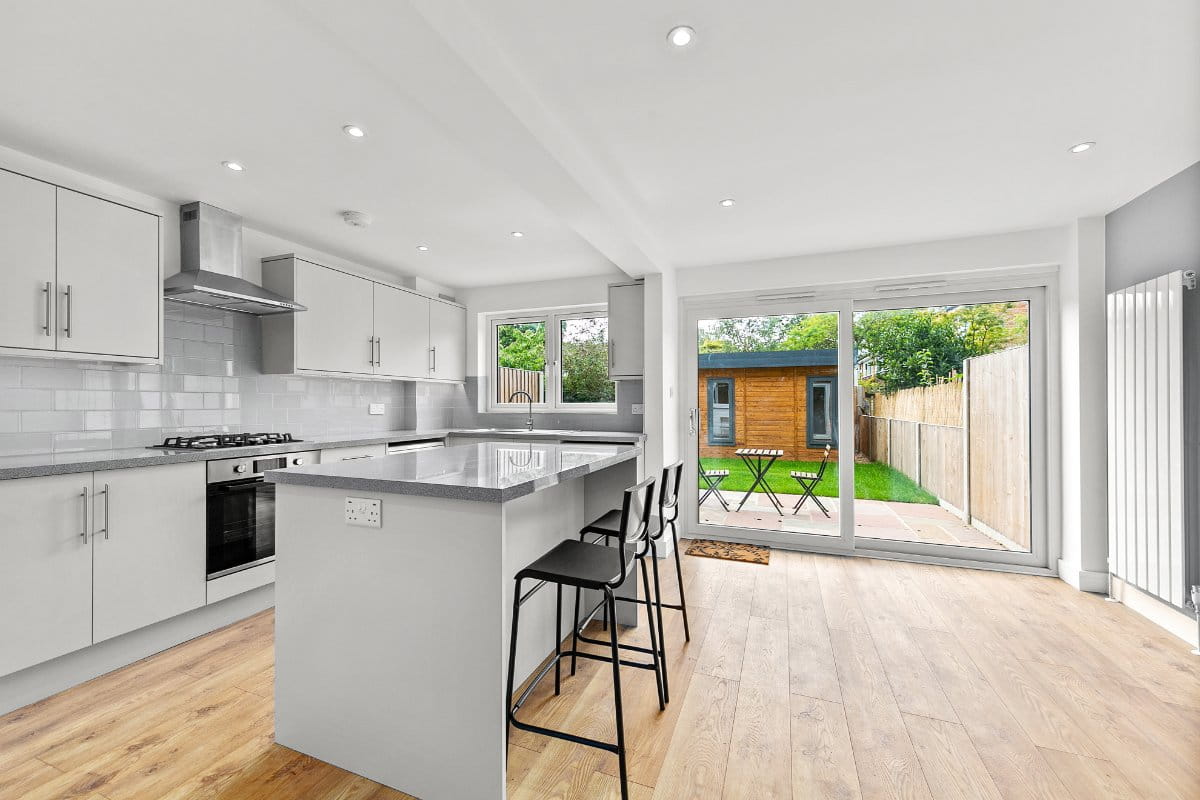 5 bedroom house, Perryfield Way, Richmond TW10 - Let Agreed