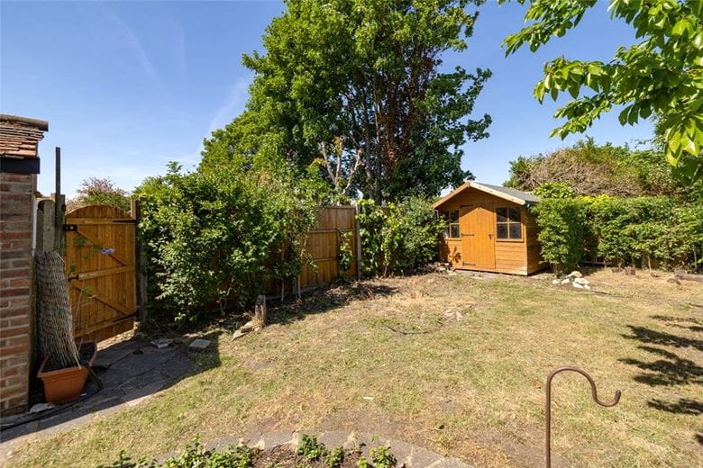 4 bedroom house, Tangier Road, Richmond TW10 - Let Agreed