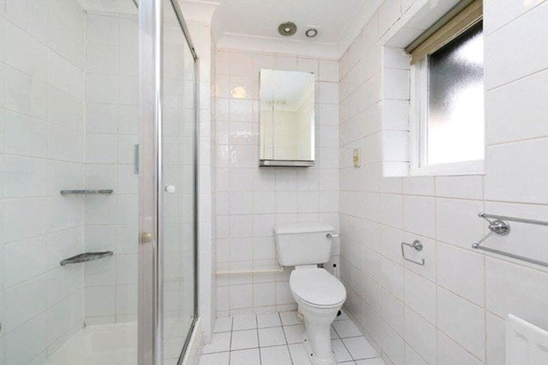 3 bedroom house, Lower Grove Road, Richmond TW10 - Available