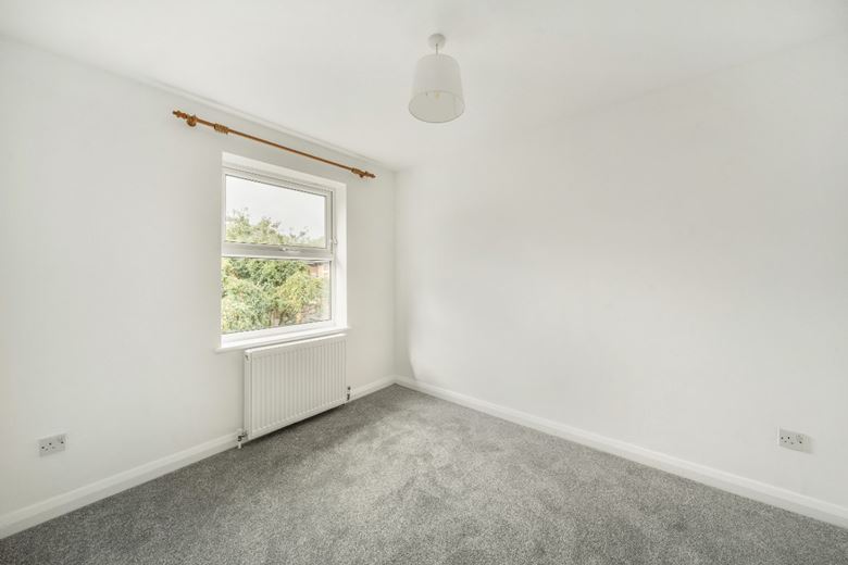 4 bedroom house, Fisherman Close, Richmond TW10 - Available