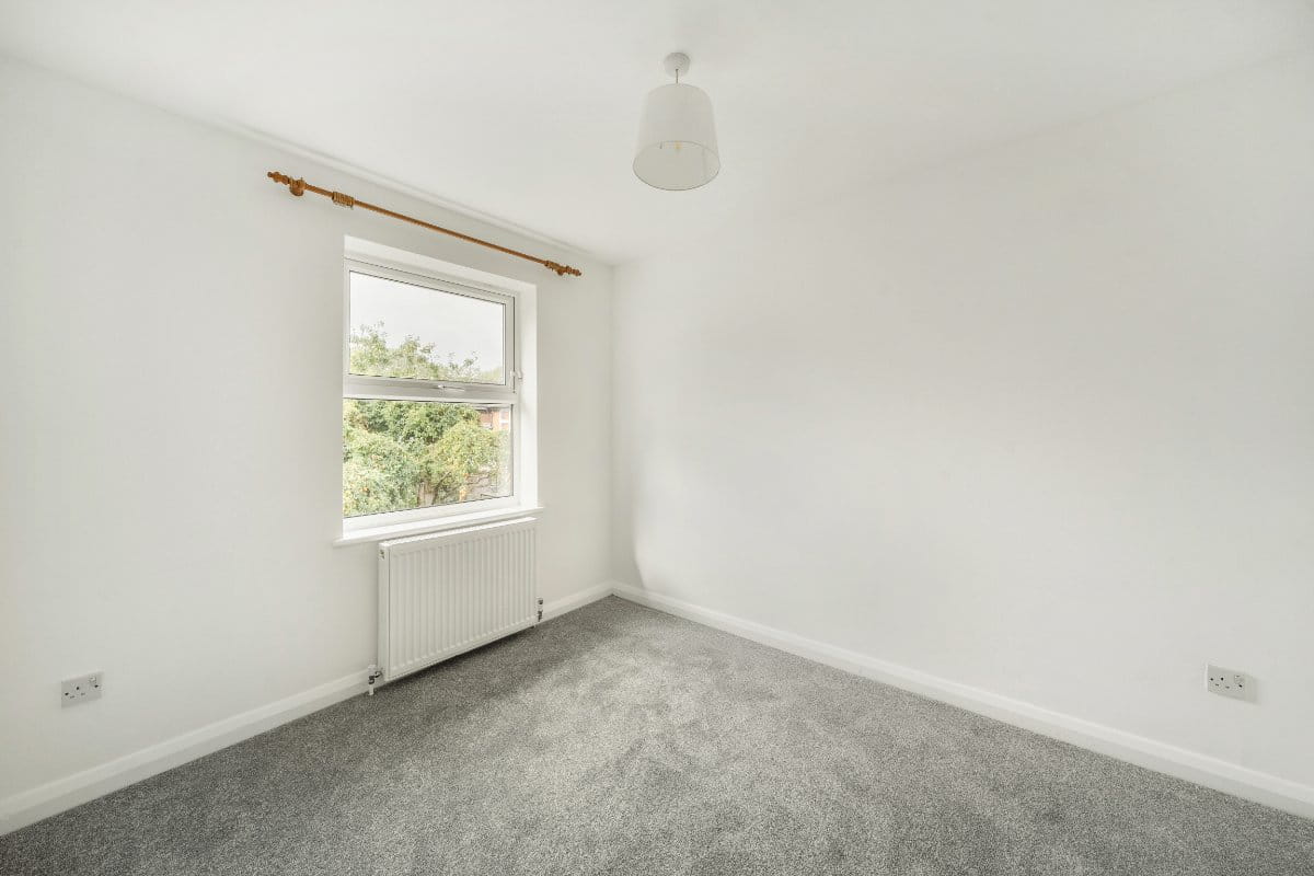 4 bedroom house, Fisherman Close, Richmond TW10 - Available