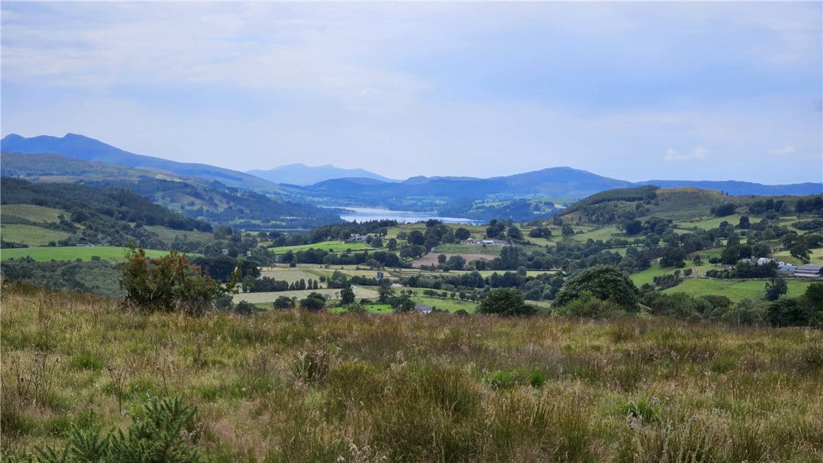  bedroom house, Sarnau, Bala LL23 - Available