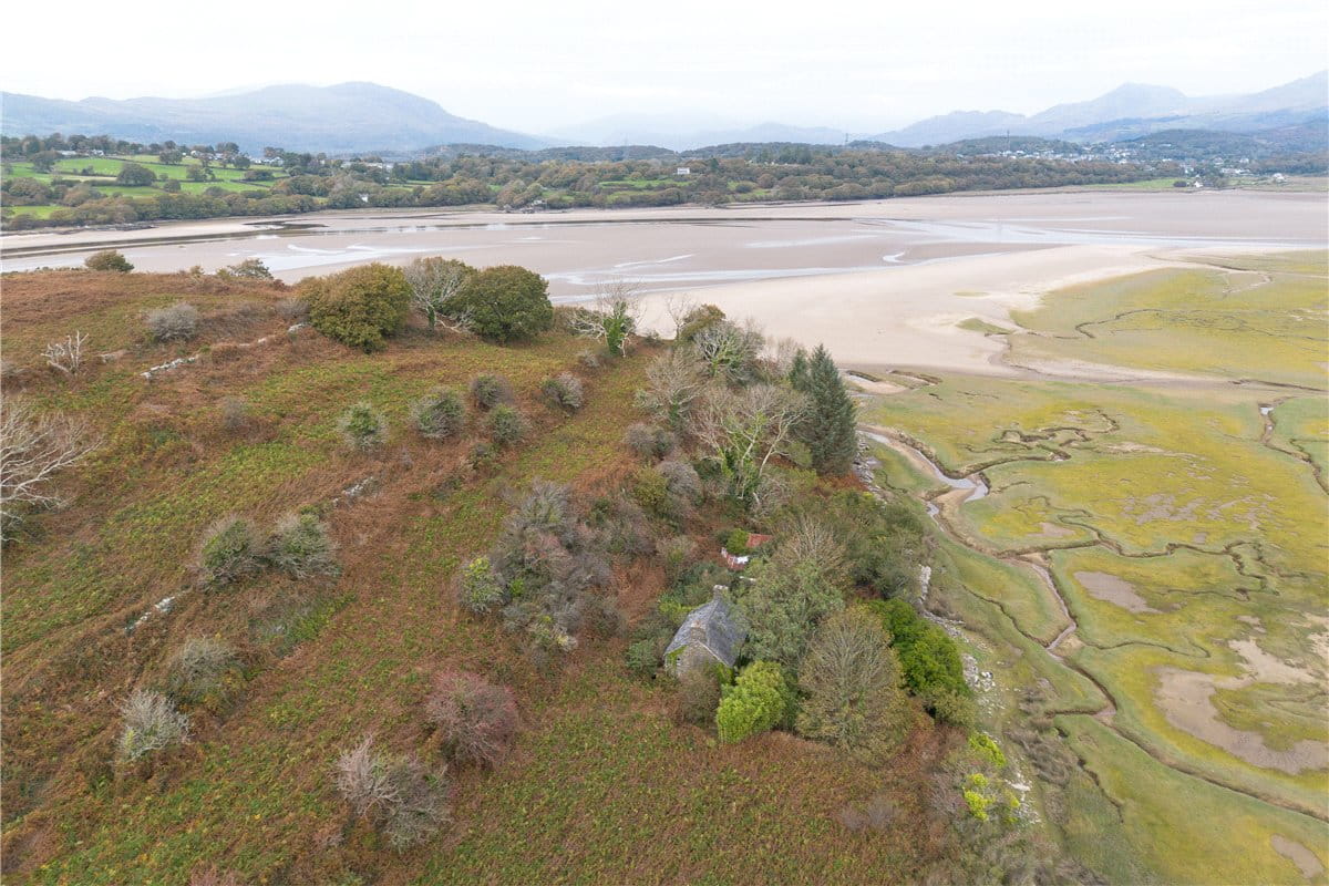 17.7 acres Land, Ynys, Talsarnau LL47 - Available