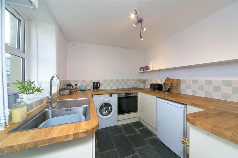  bedroom house, Ynys, Talsarnau LL47 - Available