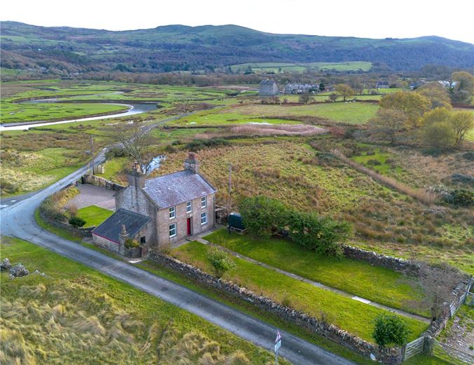  bedroom house, Ynys, Talsarnau LL47 - Available