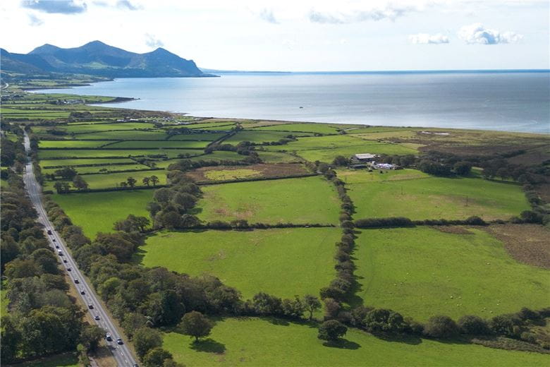 901 acres Country Estate, Caernarfon, Gwynedd LL54 - Available