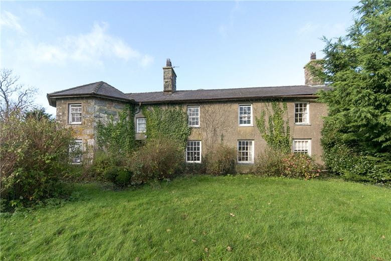 901 acres Country Estate, Caernarfon, Gwynedd LL54 - Available