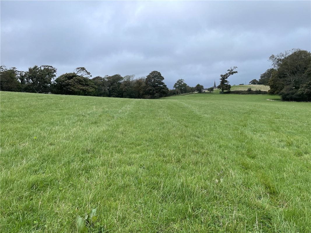 901 acres Country Estate, Caernarfon, Gwynedd LL54 - Available