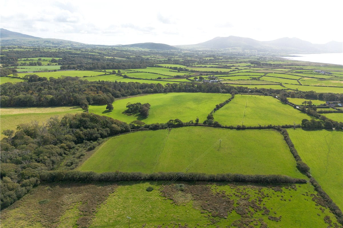 901 acres Country Estate, Caernarfon, Gwynedd LL54 - Available