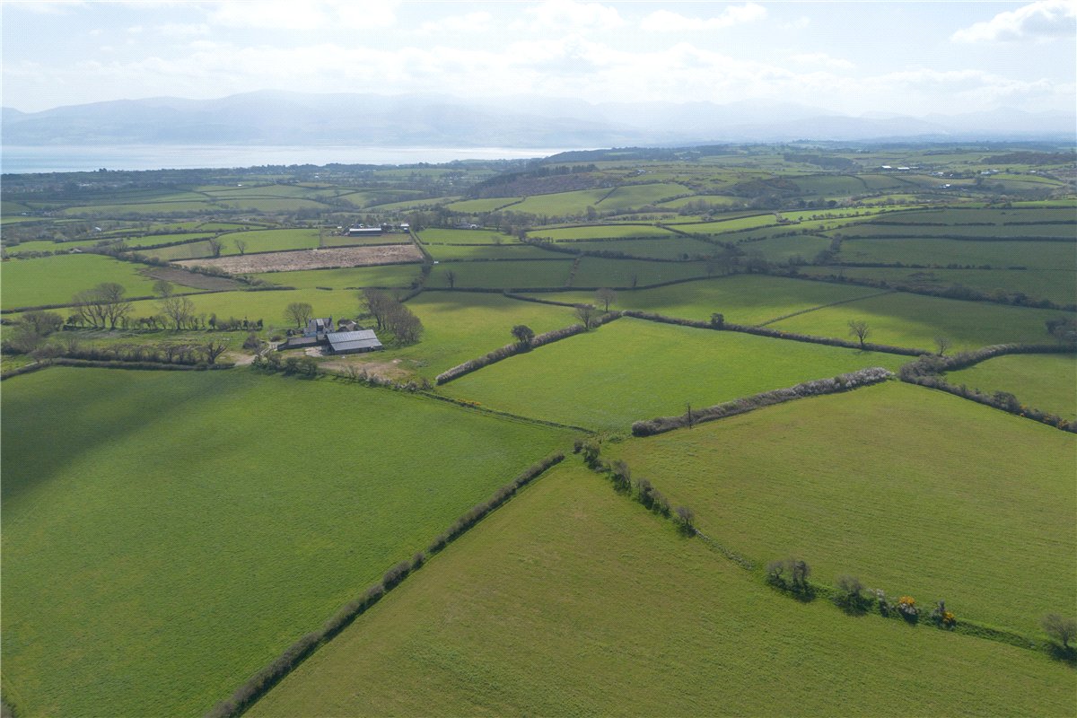 158.7 acres Farm, Llanddona, Beaumaris LL58 - Available
