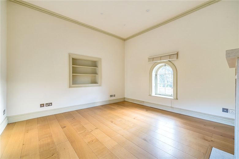 3 bedroom house, Badminton Road, Old Sodbury BS37