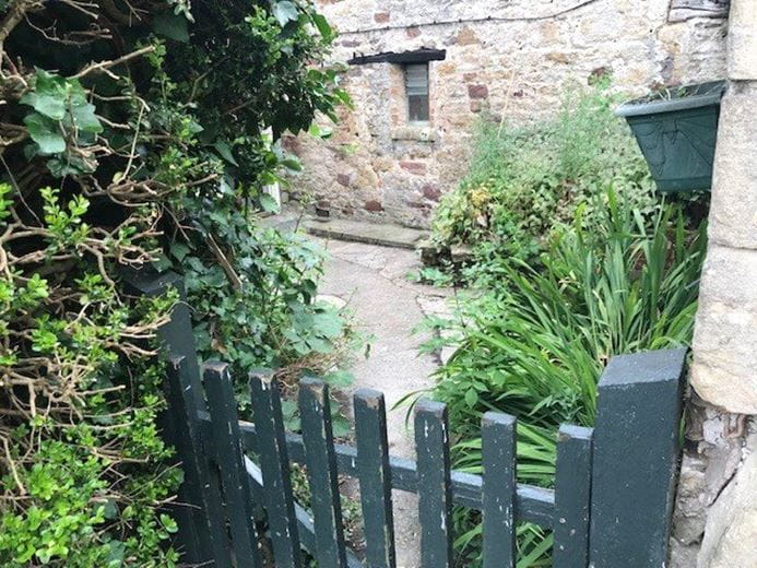 2 bedroom cottage, Tyntshill, Mells BA11 - Let Agreed