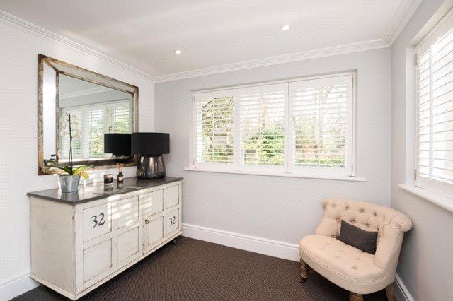 3 bedroom flat, Allenby House South, Lansdown Road BA1