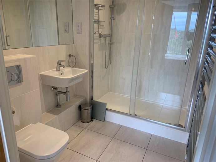 2 bedroom flat, Midland Road, Bath BA2 - Available