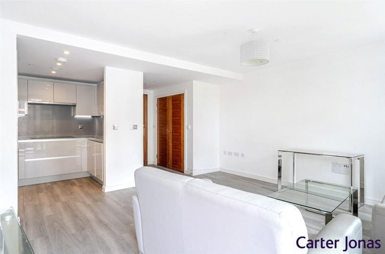 1 bedroom flat, Midland Road, Bath BA2 - Let Agreed