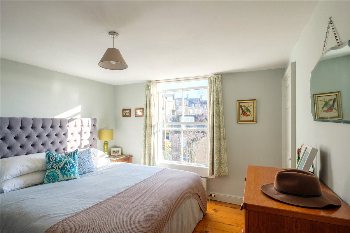 3 bedroom house, Northampton Street, Bath BA1 - Available