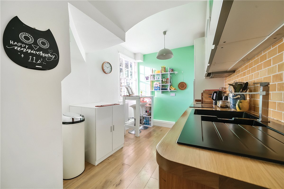 1 bedroom flat, Alfred Street, Bath BA1