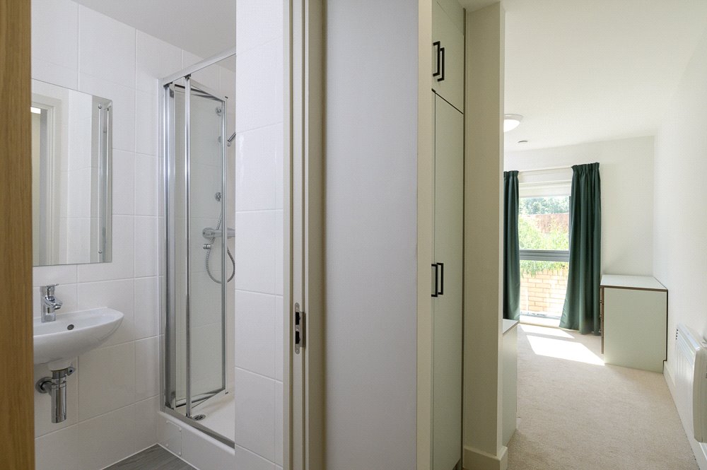 1 bedroom flat, Old Bakery Yard, Jews Lane BA2 - Let Agreed