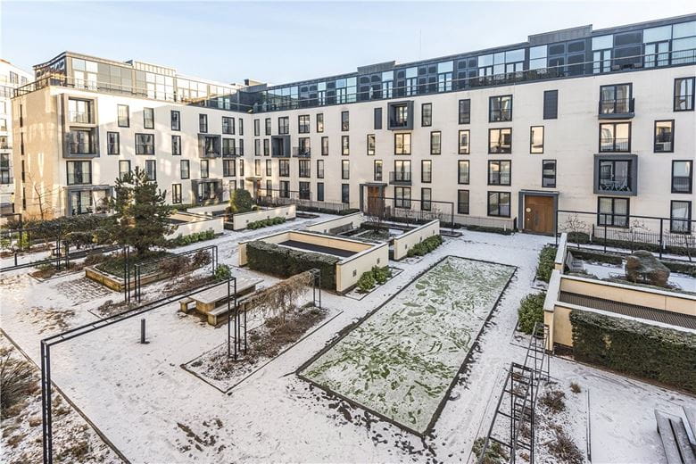 1 bedroom flat, Longmead Terrace, Bath BA2 - Let Agreed