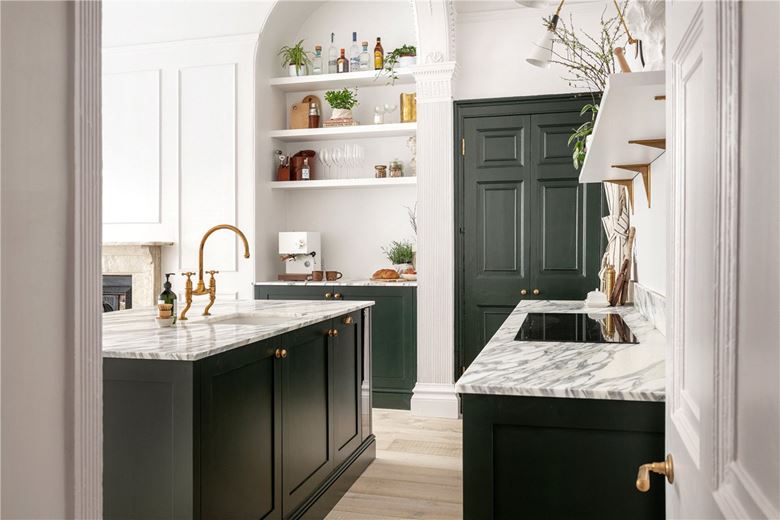 2 bedroom flat, Henrietta Street, Bath BA2