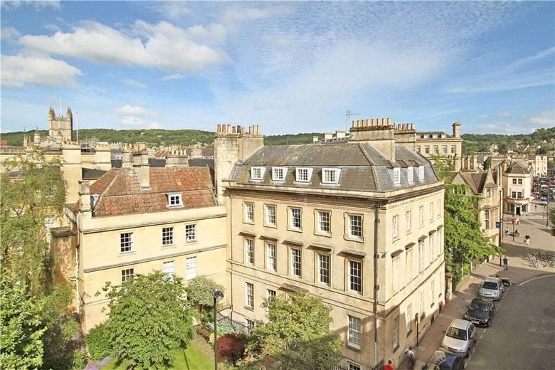 1 bedroom flat, Chandos House, 27-28 Westgate Buildings BA1