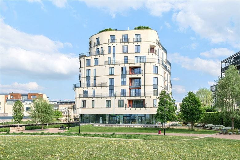 1 bedroom flat, Victoria Bridge Road, Bath BA2