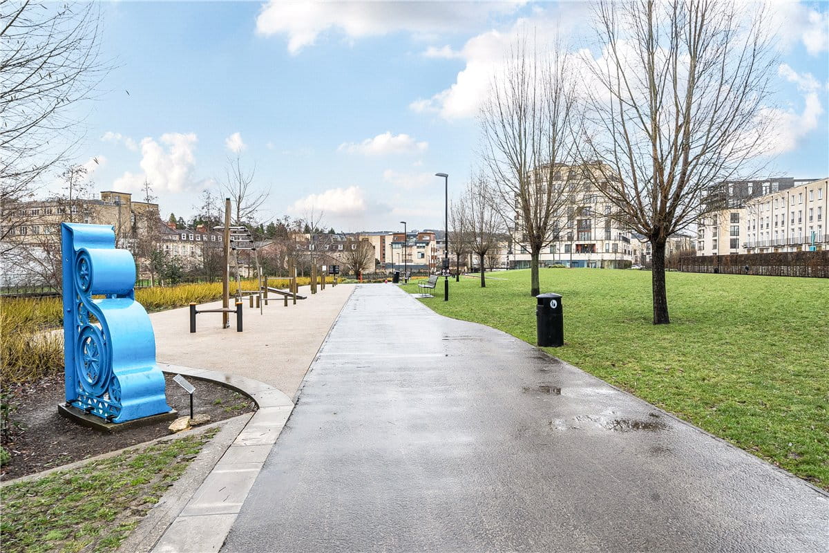 1 bedroom flat, Midland Road, Bath BA2