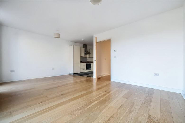 2 bedroom flat, Victoria Bridge Road, Bath BA2 - Let Agreed