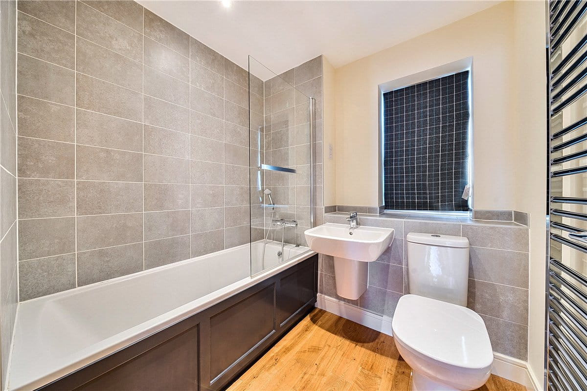 3 bedroom house, Waller Gardens, Lansdown BA1 - Available