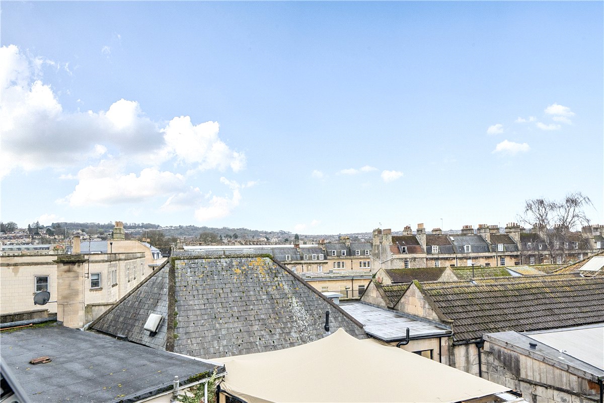 2 bedroom flat, Palace Yard Mews, Bath BA1 - Available