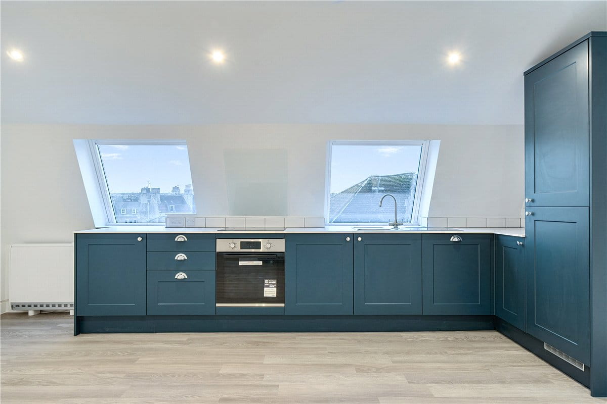 2 bedroom flat, Palace Yard Mews, Bath BA1 - Available