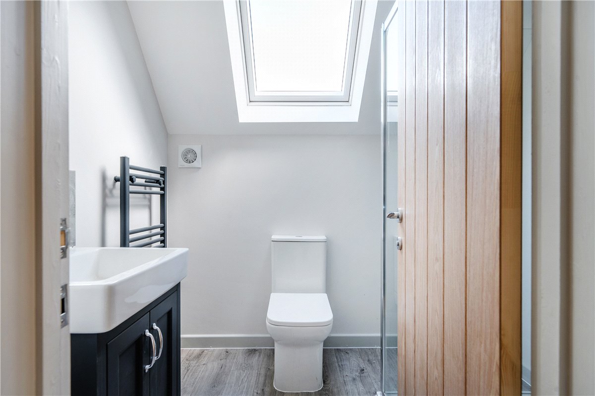 3 bedroom house, North Wraxall, Chippenham SN14 - Available