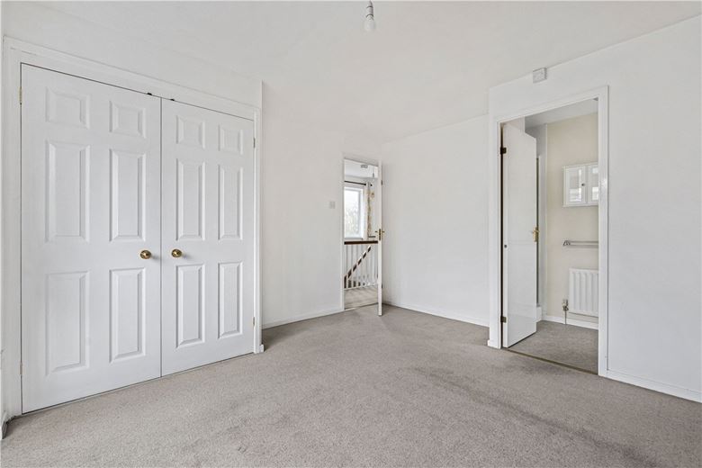 4 bedroom house, Butler Close, Kenilworth CV8 - Available