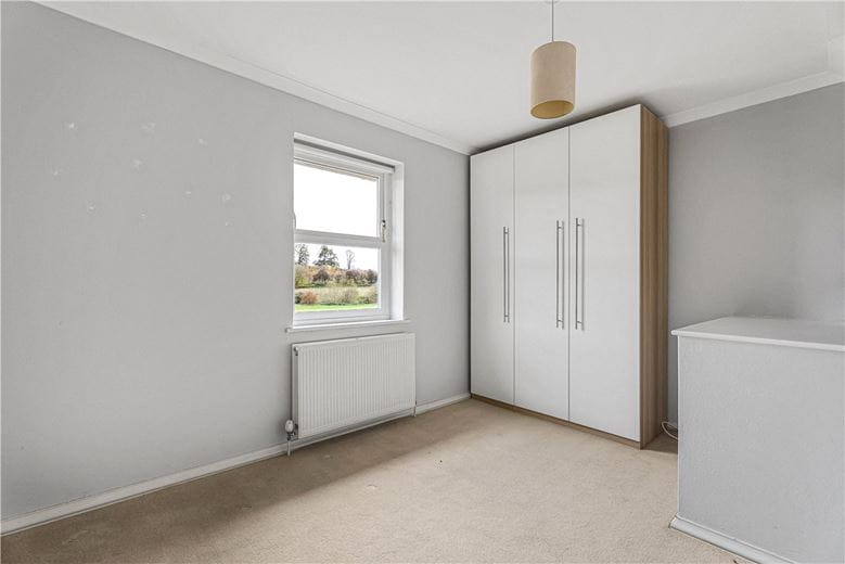 3 bedroom house, Vicarage Road, Stoneleigh CV8 - Available