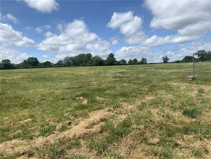  bedroom , Yarnfield Lane, Yarnfield ST15 - Available