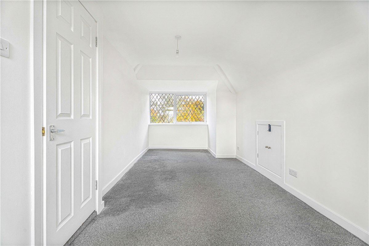 3 bedroom house, Bottom House Farm Lane, Chalfont St. Giles HP8 - Available