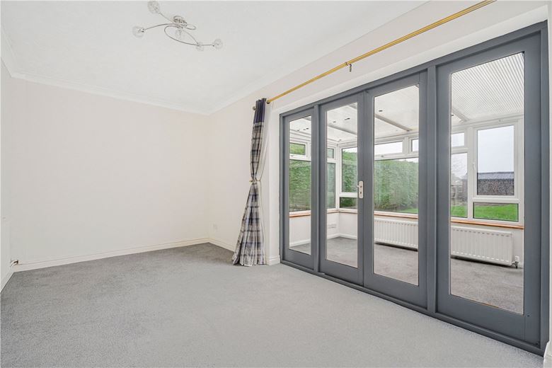 3 bedroom bungalow, Nash Lee Lane, Wendover HP22 - Available