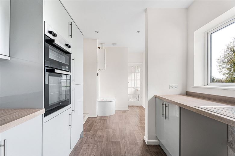 4 bedroom bungalow, South Street, Wendover HP22 - Let Agreed