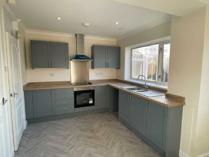 3 bedroom house, Penfold Way, Morton DE55 - Let Agreed