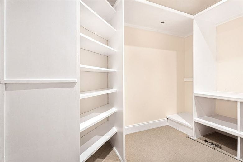 4 bedroom , Nash Lee Lane, Wendover HP22 - Available