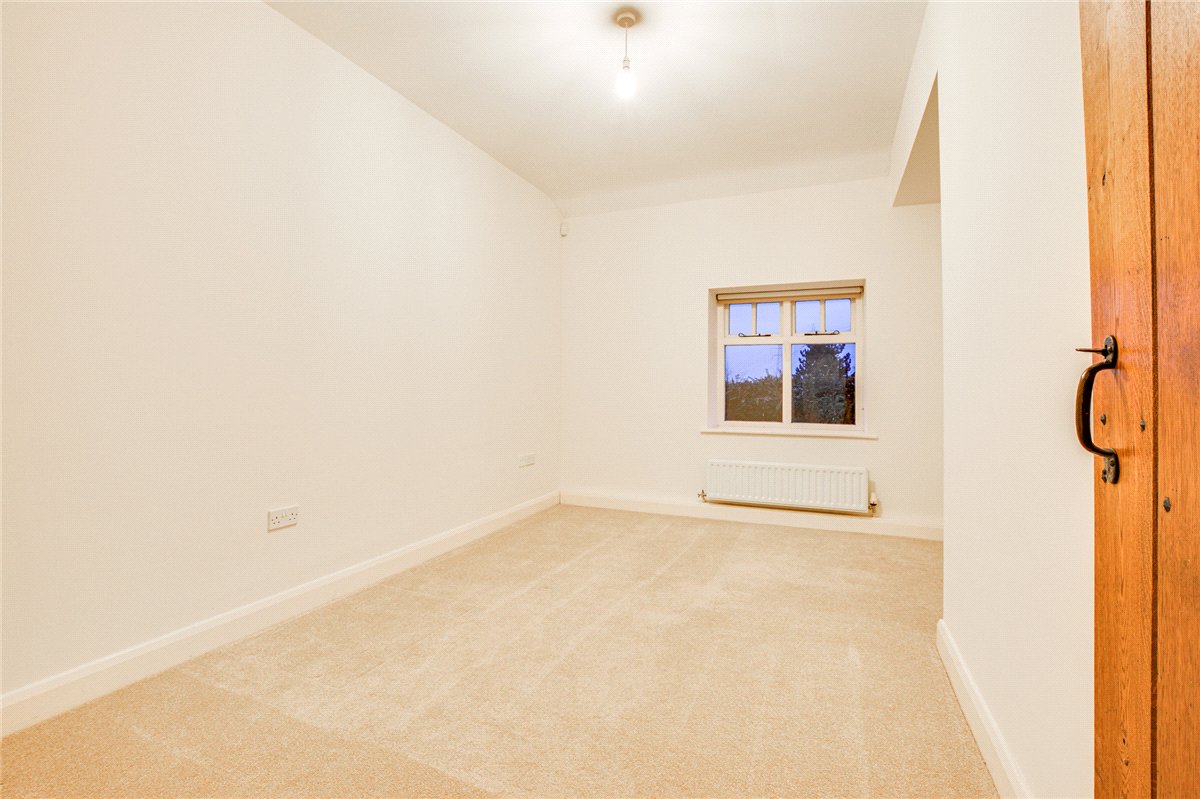 3 bedroom , Bowden View Lane, Mere WA16 - Under Offer