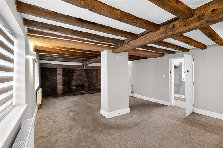 5 bedroom house, Shaw Lane, Hanch WS13 - Available