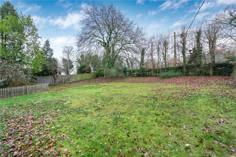 5 bedroom house, Ellesborough Road, Wendover HP22 - Available