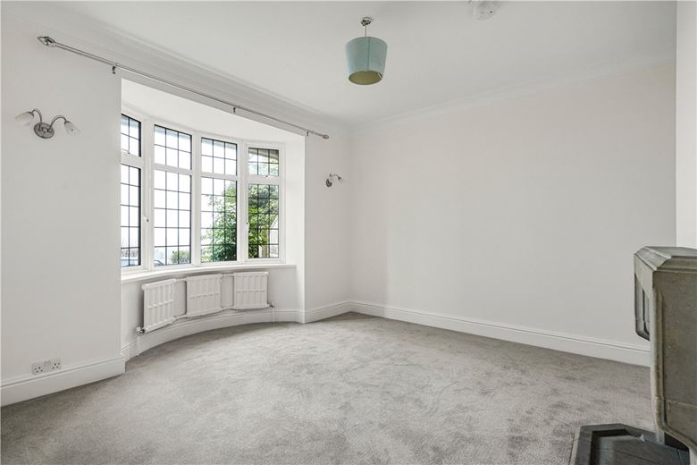 5 bedroom house, Ellesborough Road, Wendover HP22 - Available