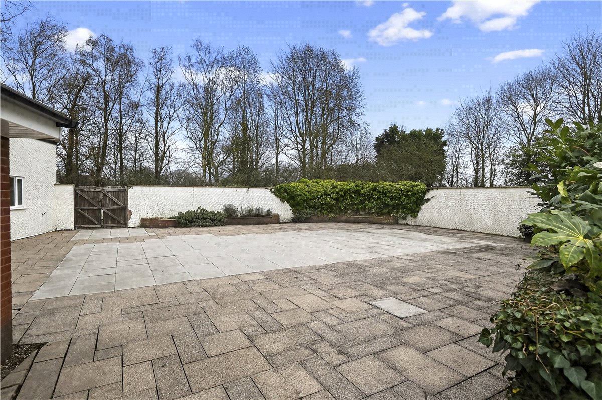 4 bedroom house, Kingsbury Road, Marston B76 - Available